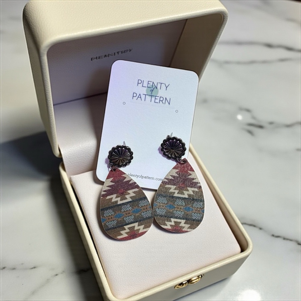 Plenty of Pattern Women’s Western Boho Aztec Earrings Red and Brown Tear drop